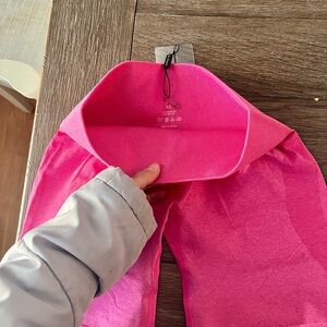 NWT NVGTN CONTOUR SEAMLESS SHORTS FUCHSIA XS